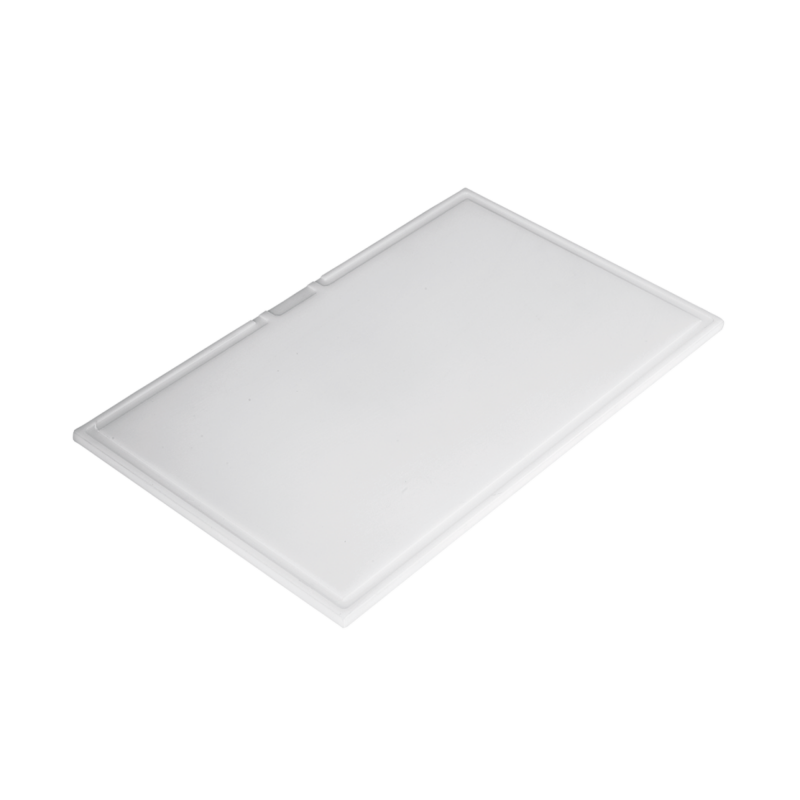 Rectangular polyethylene chopping board